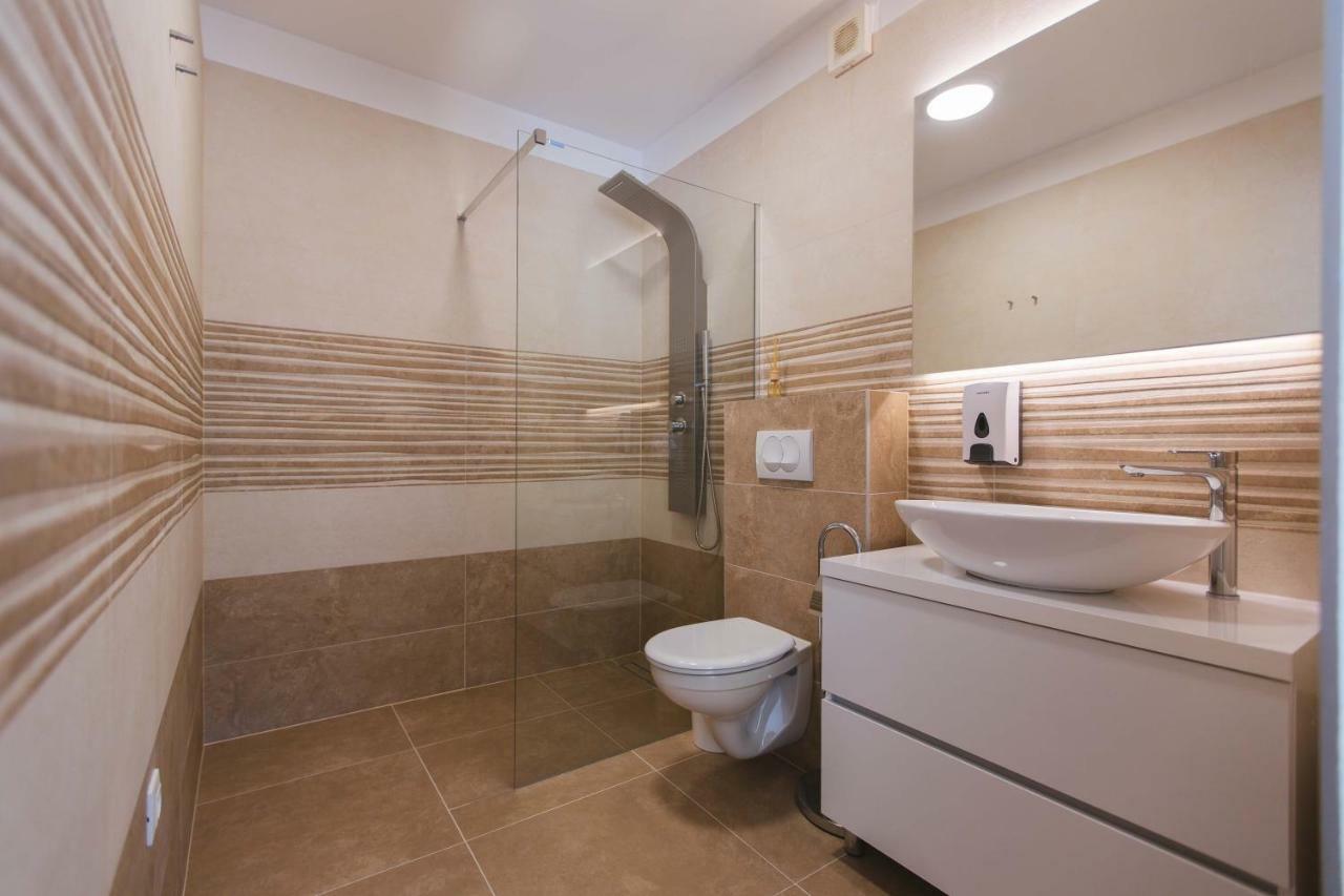 Villas Alfa & Omega Klis Zewnętrze zdjęcie